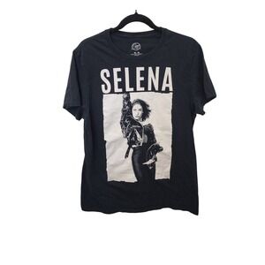 Y2K Selena Quintanilla Graphic T Shirt Official Merchandise Womens Size Medium